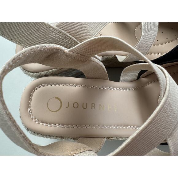 Journee Collection Ashlee Shoes Womens Size 6 Espadrille Wedge Sandals Summer - Picture 10 of 13